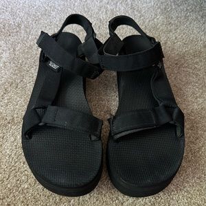 Platform Tevas